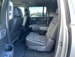 2017 Yukon XL Thumbnail 26
