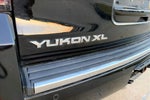 2017 Yukon XL Thumbnail 9
