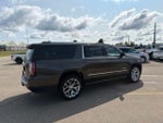 2019 Yukon XL Thumbnail 4