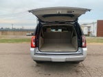 2016 Yukon XL Thumbnail 29