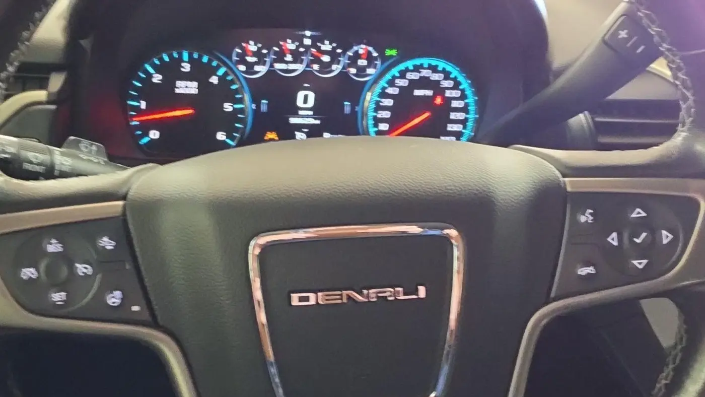 2020 GMC Yukon XL Denali
