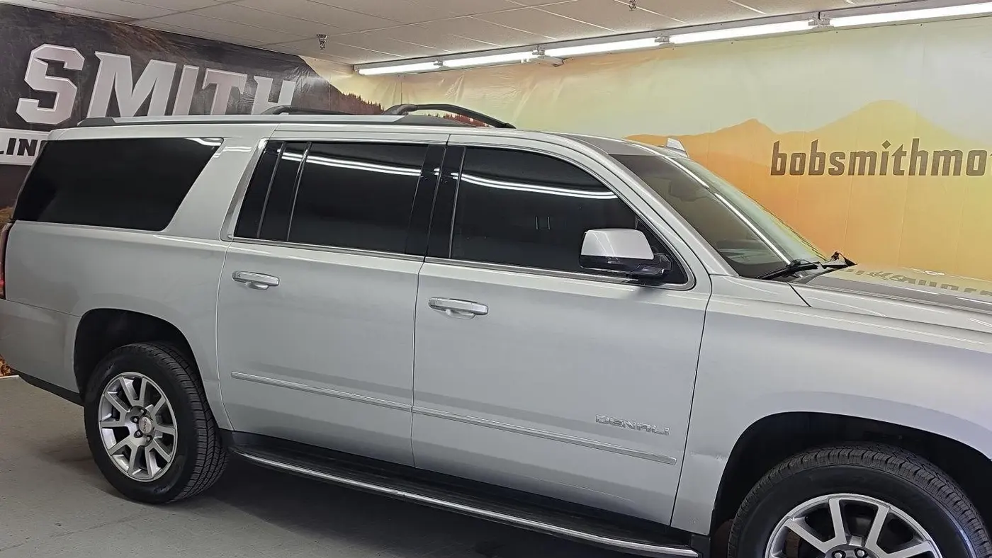 2020 GMC Yukon XL Denali