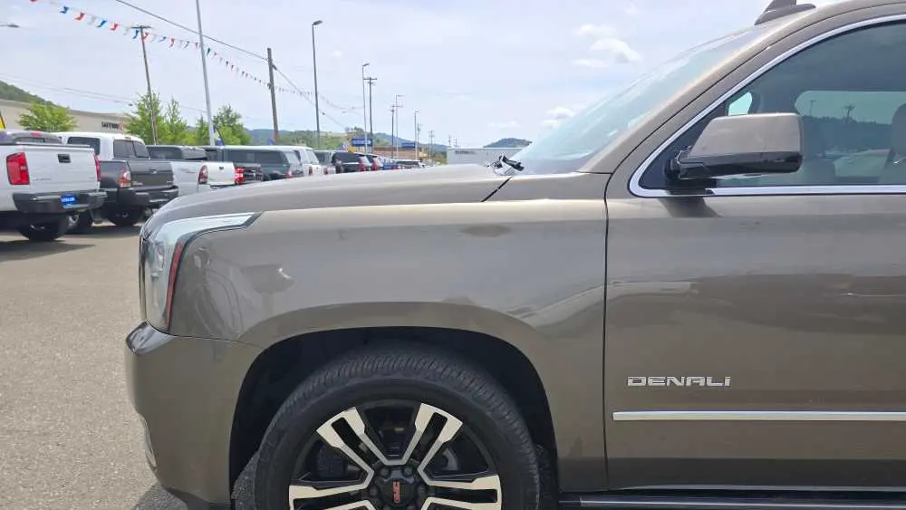 2016 GMC Yukon XL Denali