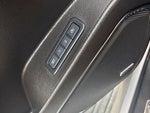 2018 Yukon XL Thumbnail 18