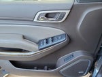 2019 Yukon XL Thumbnail 18