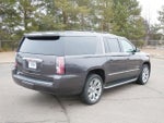 2016 Yukon XL Thumbnail 5