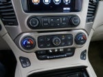 2016 Yukon XL Thumbnail 32