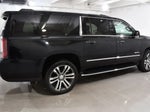 2017 Yukon XL Thumbnail 9
