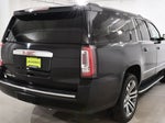 2017 Yukon XL Thumbnail 10