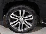2017 Yukon XL Thumbnail 22