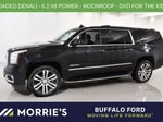 2017 Yukon XL Thumbnail 33
