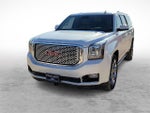 2017 Yukon XL Thumbnail 4