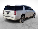 2017 Yukon XL Thumbnail 11