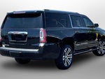 2018 Yukon XL Thumbnail 11