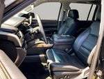 2018 Yukon XL Thumbnail 16