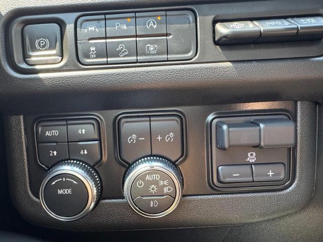 2023 GMC Yukon - $58,500