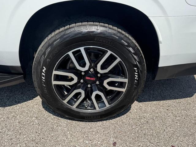 2023 GMC Yukon - $58,500