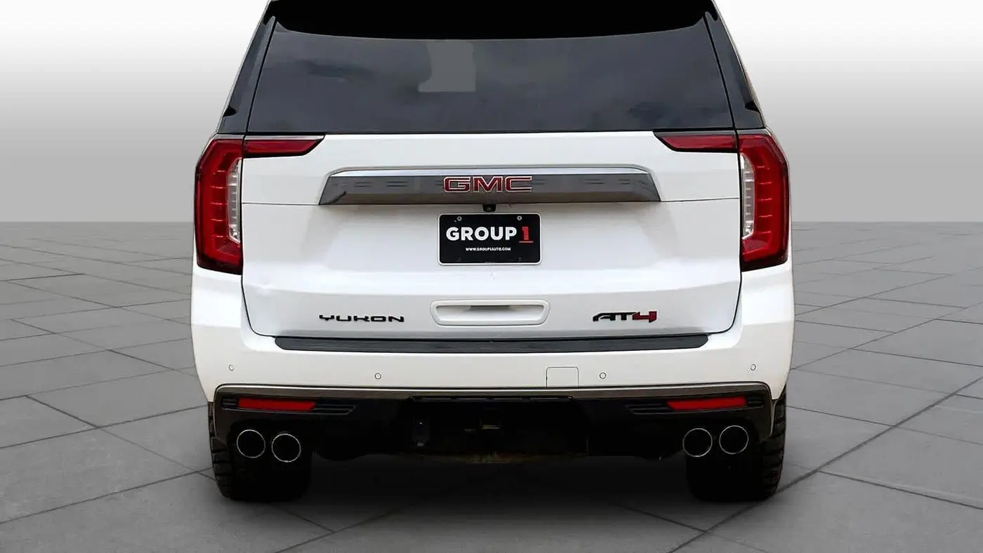 2024 GMC Yukon XL AT4