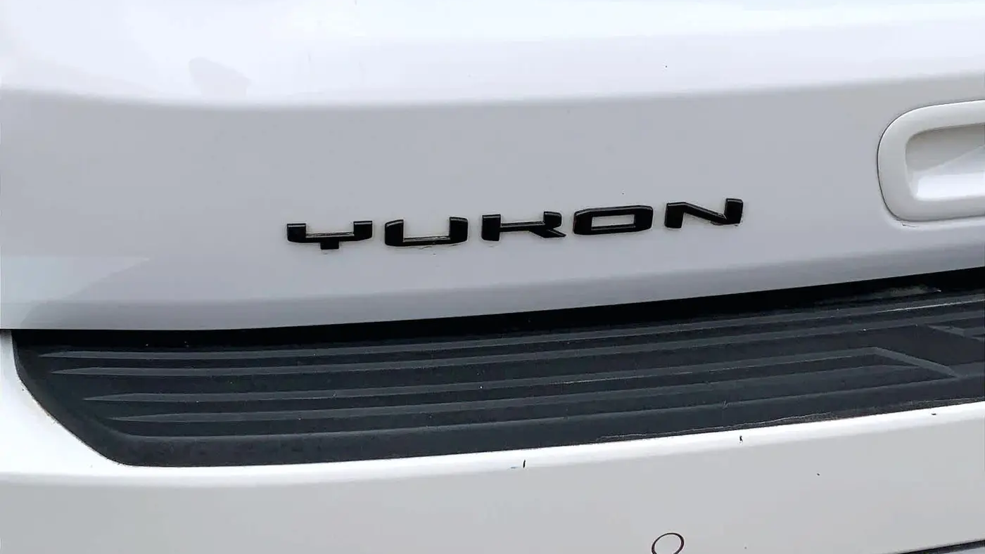 2024 GMC Yukon XL AT4