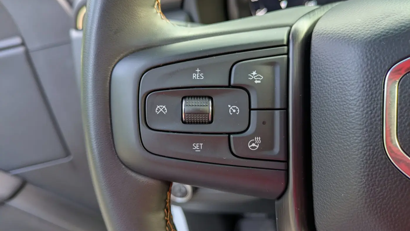 2023 GMC Yukon XL AT4