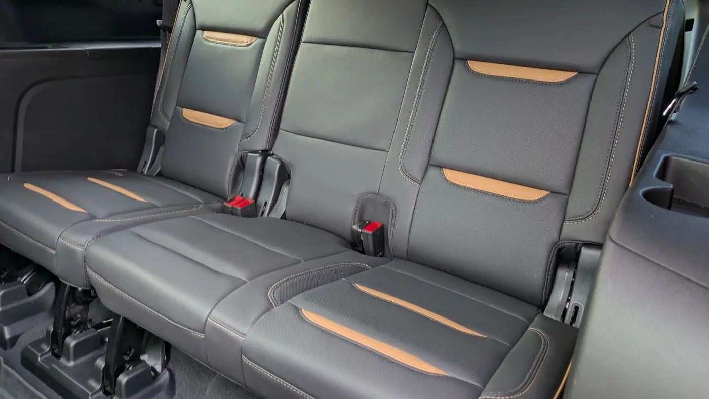 2023 GMC Yukon XL AT4