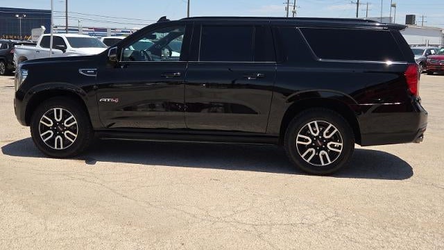 2023 GMC Yukon XL AT4