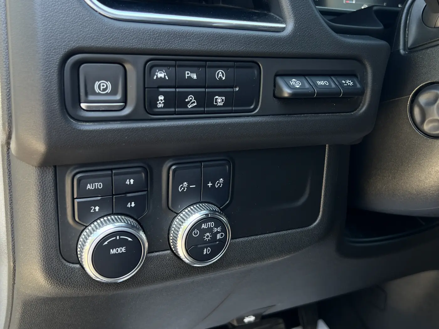 2023 GMC Yukon - $53,999