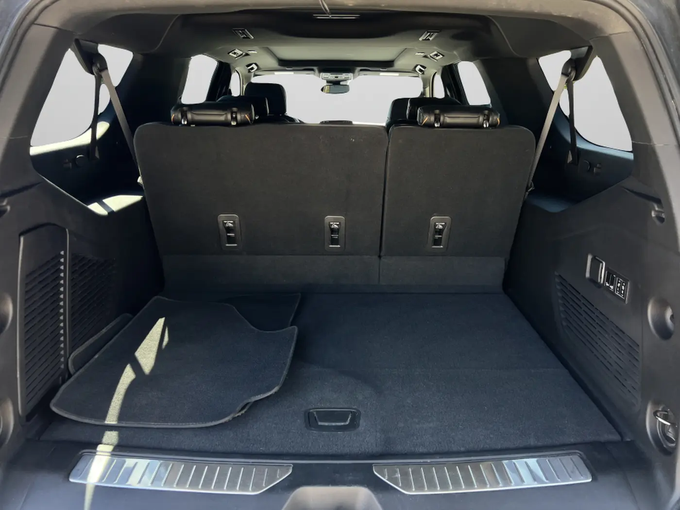 2023 GMC Yukon - $53,999