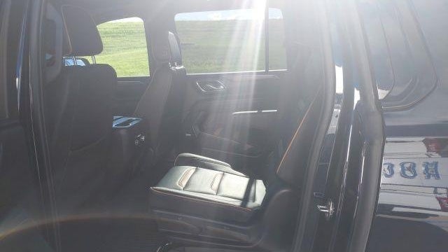 2023 GMC Yukon XL AT4