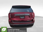 2023 Yukon XL Thumbnail 4