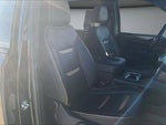 2022 Yukon XL Thumbnail 30