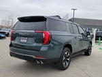 2026 Yukon XL Thumbnail 3