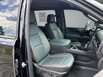 2025 Yukon XL Thumbnail 29