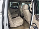 2015 Yukon XL Thumbnail 12