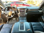 2015 Yukon XL Thumbnail 3