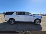 2021 Yukon XL Thumbnail 17