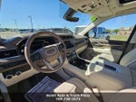 2021 Yukon XL Thumbnail 19