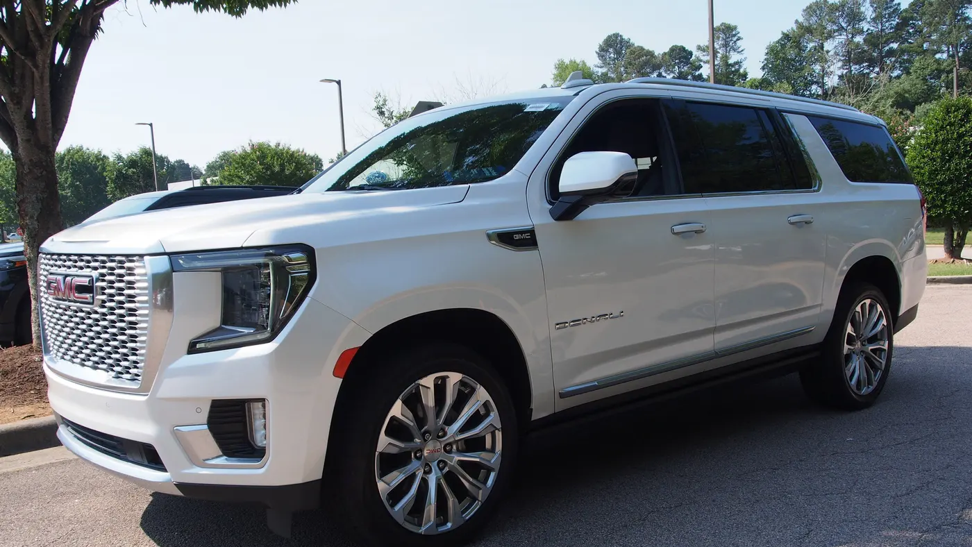 2022 GMC Yukon XL Denali