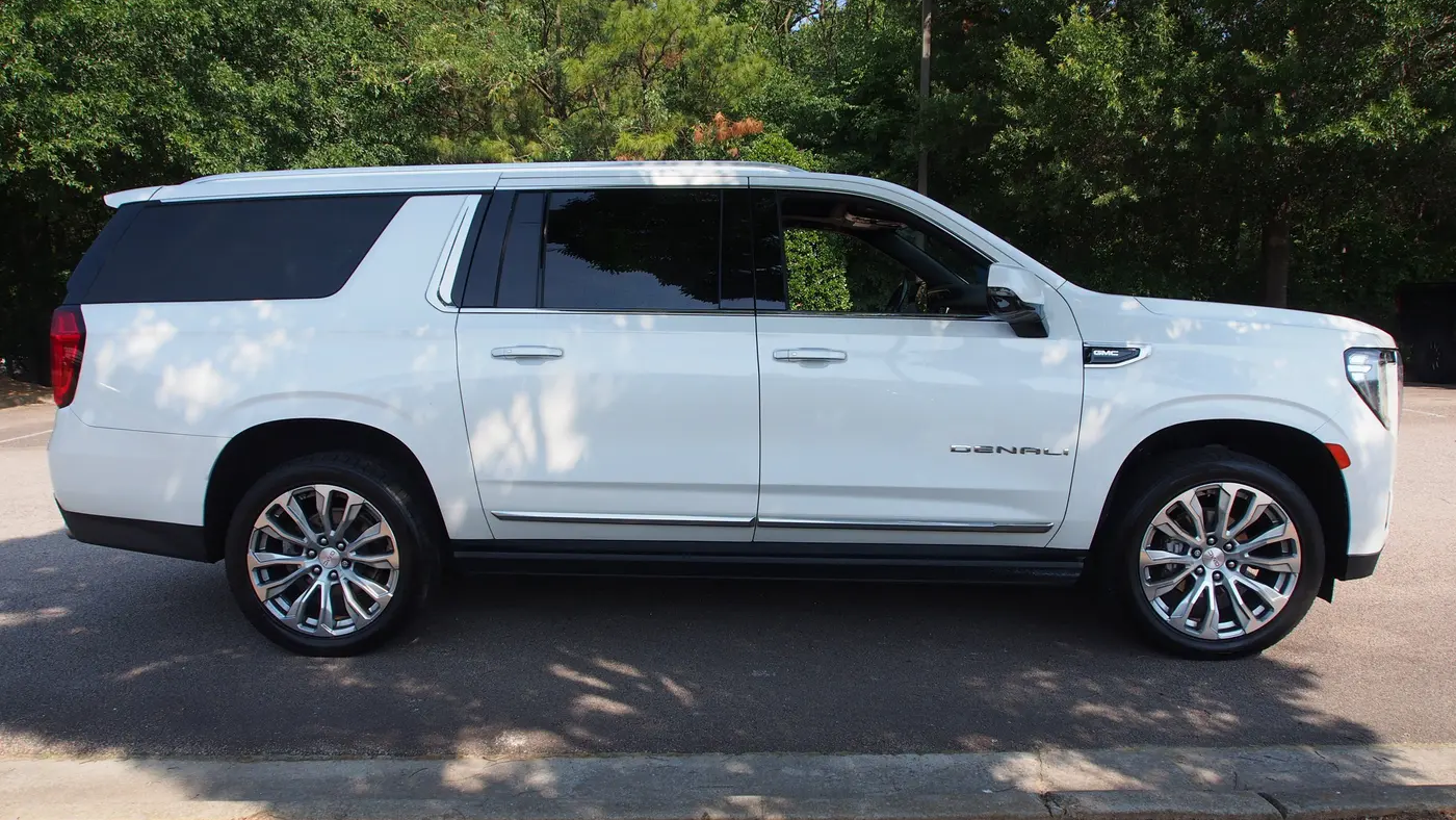 2022 GMC Yukon XL Denali