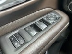 2022 Yukon XL Thumbnail 21