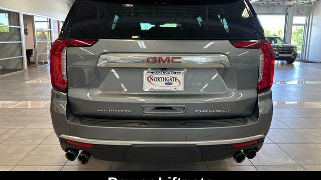 2022 GMC Yukon XL Denali