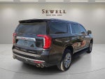 2023 Yukon XL Thumbnail 4