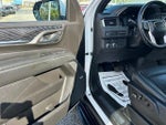 2023 Yukon XL Thumbnail 9