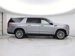 2023 Yukon XL Thumbnail 7