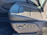 2024 Yukon XL Thumbnail 17