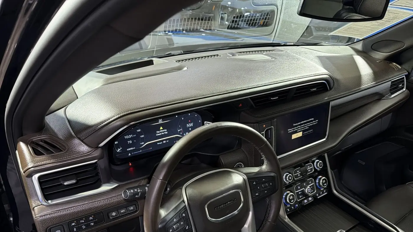 2023 GMC Yukon XL Denali
