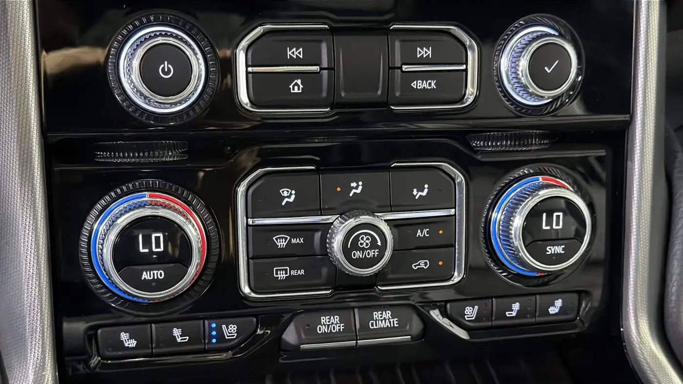 2023 GMC Yukon XL Denali