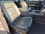 2022 Yukon XL Thumbnail 31