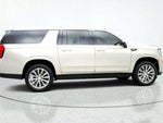 2023 Yukon XL Thumbnail 4