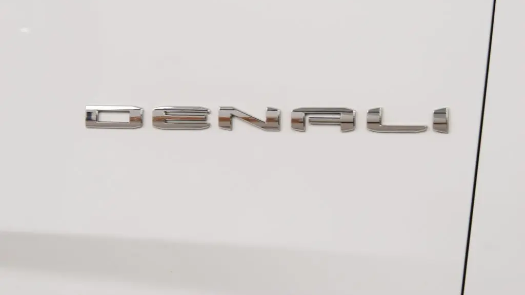 2024 GMC Yukon XL Denali
